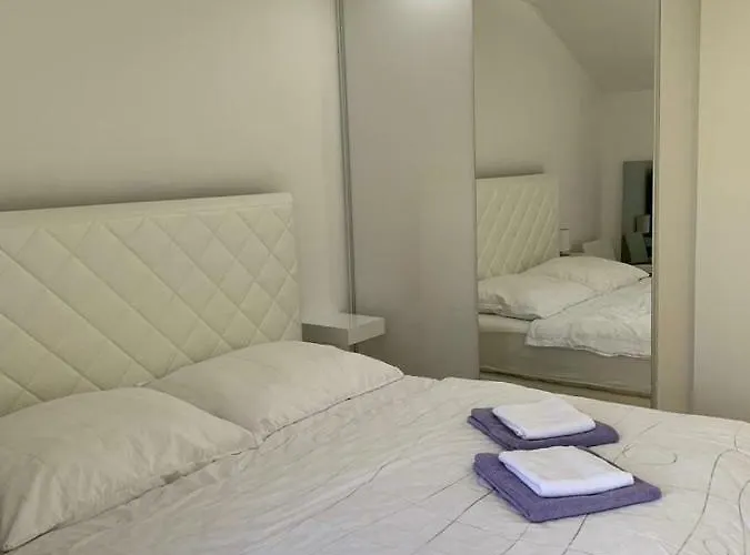 Losinj Moderna * Mali Lošinj